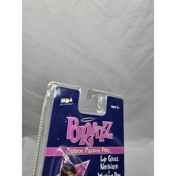 Bratz Girls Sasha fashion passion pen lip gloss necklace and writing pen New - Picture 10 of 11